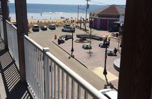 Old Orchard Beach Condo | Grand Victorian Condo, 3 Bedroom, Located On The Beach