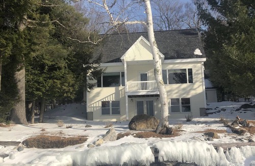Beaver Cove Cottage | Grand View Lakefront Cottage - Amazing Sunset Views