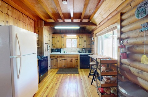 Gunnison Cabin | Grandpa's Cabin on the River
