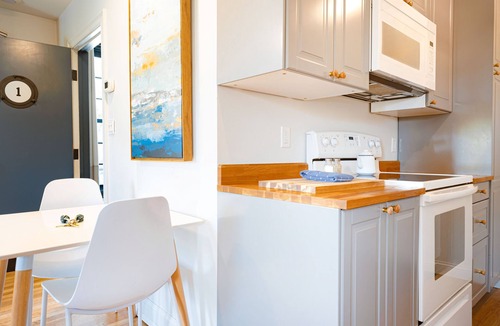 New Castle Apartment | Great Island Inn