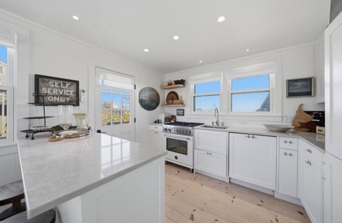 Madaket House | Great sunsets on the beach in 3-bedroom Nantucket house with AC