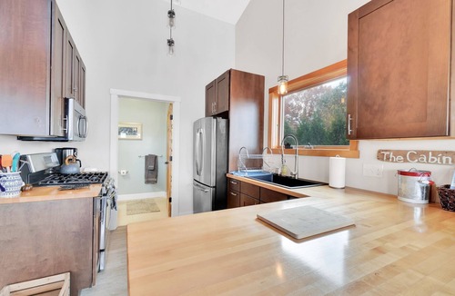 Malletts Bay House | Green Mountain Vermont