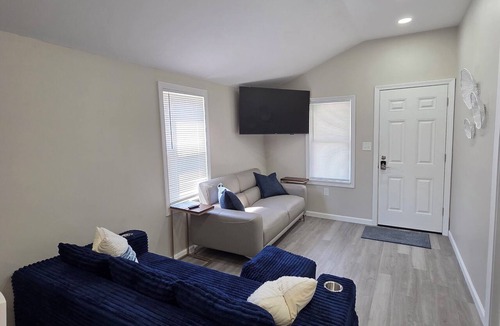 Hampton House | Hampton Beach getaway steps from the Beach & Blvd, Weekly rent Saturday Check in