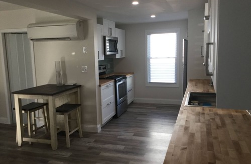 Hampton House | Hampton Beach vacation home in the desirable Island Section