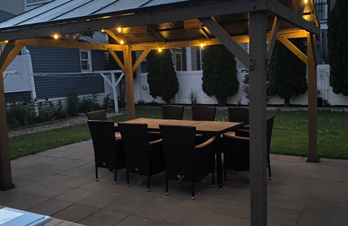 Hampton House | Hampton Beach vacation home in the desirable Island Section