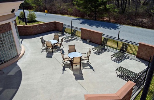 Bennington Hotel | Hampton Inn Bennington