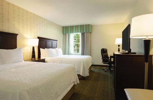 Dover Hotel | Hampton Inn Dover