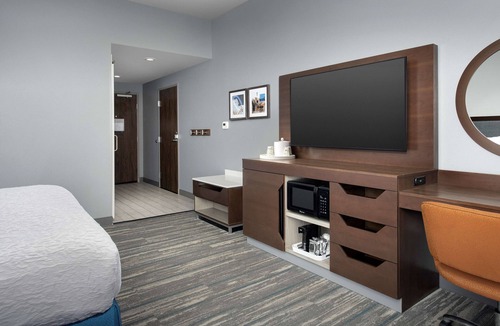 Rapid City Hotel | Hampton Inn & Suites Rapid City Rushmore