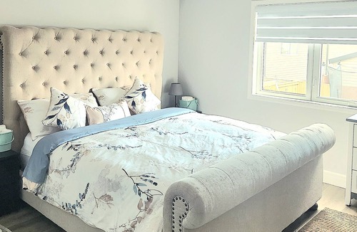 North Industrial House | Have a fun alone or with your beautiful family at this lovely home