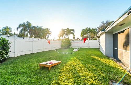 Hunt Club House | Heated PoolFire PitOutdoor KitchenCorn Hole