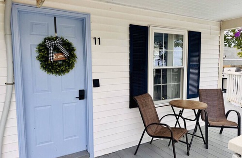 Old Orchard Beach Condo | Heated Saltwater Pool Short Walk to Beach Pier 11