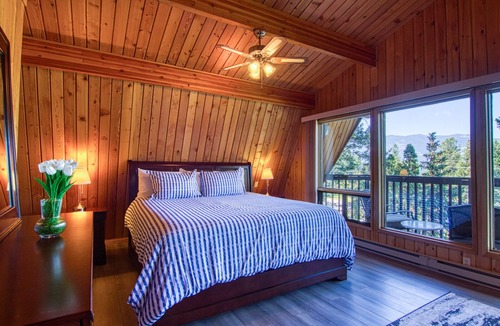 Forest Ridge Estates House | Hebron Cabin | 4BR | Hot Tub | Pet Friendly