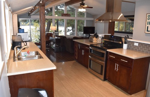 Kamloops House | Heffley Lake House - Closed for the winter season - DM for the 2026 dates!