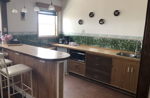 Gravelbourg Hotel | Heritage place Hotel