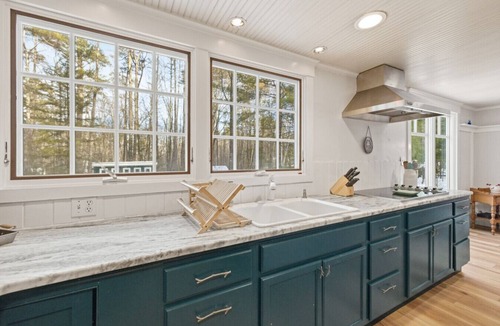 Meredith House | Hidden Chalet | Game Room +Yard | Lakes Region