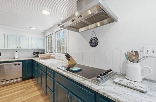 Meredith House | Hidden Chalet | Game Room +Yard | Lakes Region