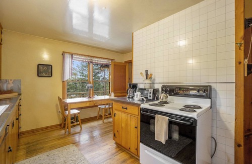 Estes Park House | Hidden Pines - Family Log Home near downtown Estes Park - EV #3034