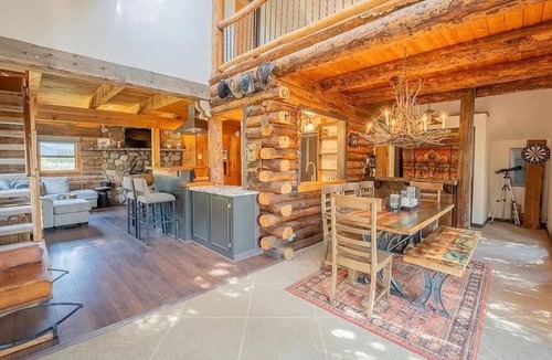 Crested Butte Cabin | High Life Ranch- Secluded Cabin w/hot tub!