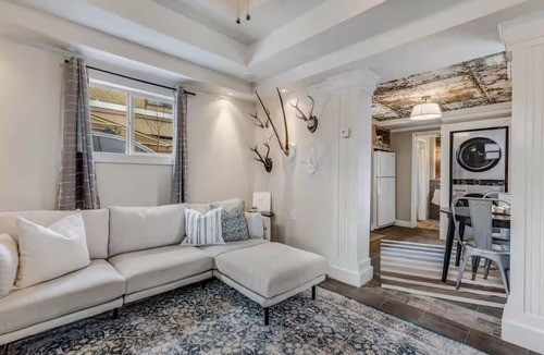 Glenwood Springs House | High West Spa House Retreat - 3 Residences
