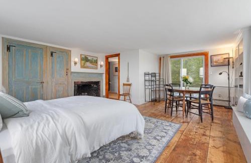 Loudon Apartment | Highland Catttle Farm - Cozy Suite for Two - C
