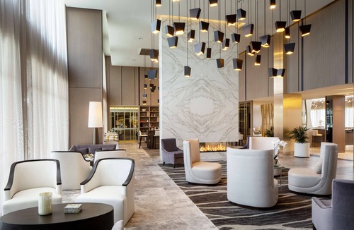 Aventura Hotel | Hilton Miami Aventura