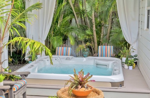 Jog Road House | Historic Beach Cottage in Delray Beach Florida