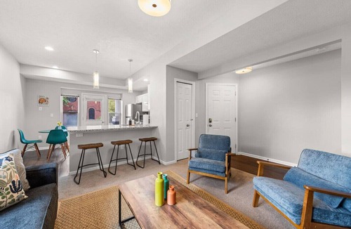 Little Italy Apartment | Historic Little Italy Two Bedroom w/Private Drive
