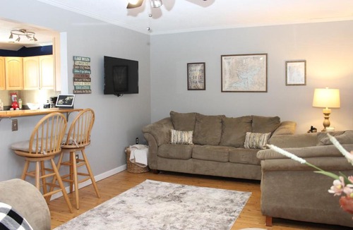 Holderness House | Holderness Home