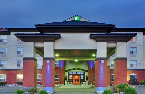 Sherwood Park Hotel | Holiday Inn Express Hotel & Suites Sherwood Park-Edmonton Area, an Ihg Hotel
