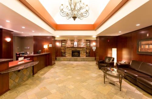 Slave Lake Hotel | Holiday Inn Express Hotel & Suites - Slave Lake by IHG