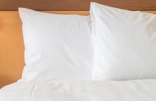 Tilton Hotel | Holiday Inn Express & Suites Tilton by IHG