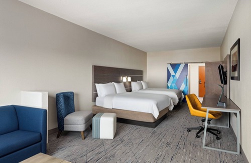 Boynton Beach Hotel | Holiday Inn Express & Suites Boynton Beach West by IHG