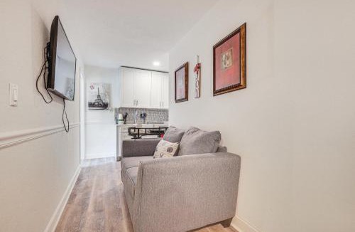 Highland Garden House | Hollywood Hideaway: Close to Dtwn & Beaches