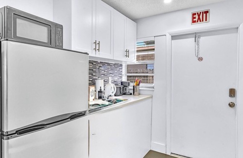 Little Ranches House | Hollywood Large Studio Close to Beach & Casino LB3
