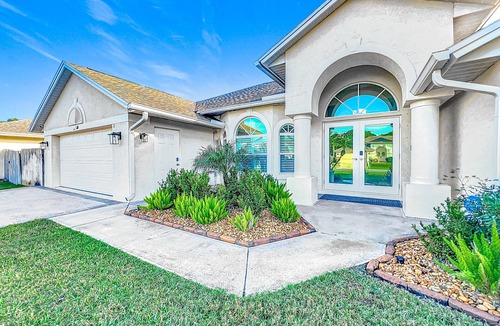 Port Saint Lucie House | Home Away From Home w/Private Heated Pool, Game room and quiet place to relax!