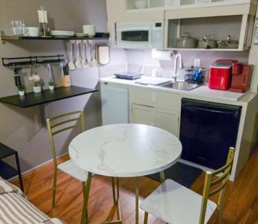 Centennial House | Home Away From Home! Beautiful Private Guest House
