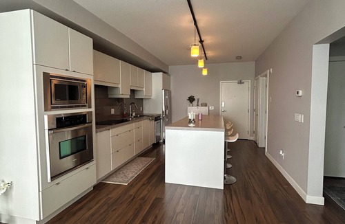 Red Deer Apartment | Home away from home