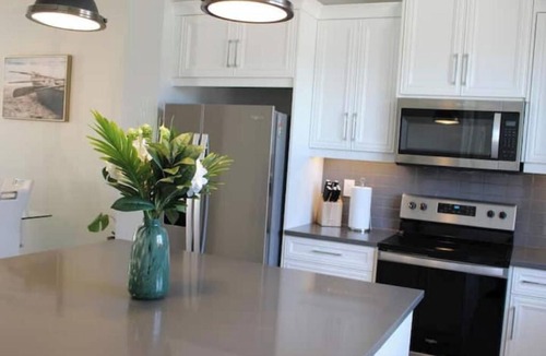 Calgary House | Home away from home - Retreat