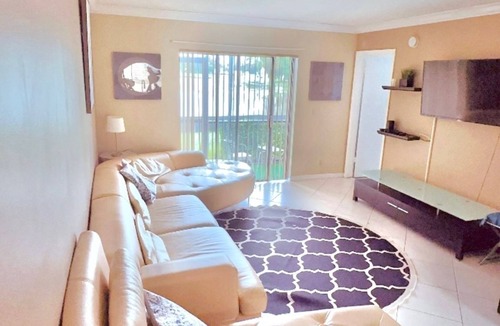Lake Worth Condo | Home Away From Home #2