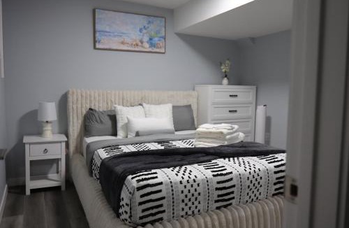 West Edmonton Apartment | Home in Edmonton