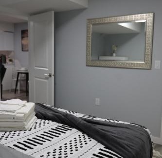 West Edmonton Apartment | Home in Edmonton