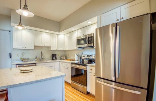 North Conway House | Home in Heart of Downtown North Conway