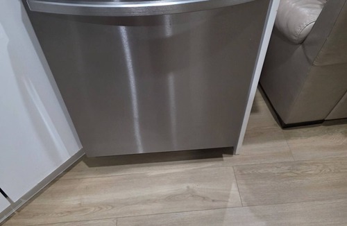 Southwest Edmonton House | Home in Keswick ,2Beds-1 Bath Basement Suit