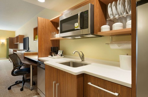 Middleburg Heights Hotel | Home2 Suites by Hilton Middleburg Heights Cleveland