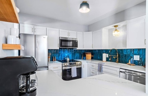 Northwest Akron House | Hot Tub - Game Room - Sleeps 10 - Akron
