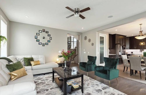 Chestermere House | Huge Luxe 3 Kings beds+Chestermere Lakeview + Hammock +Firepit