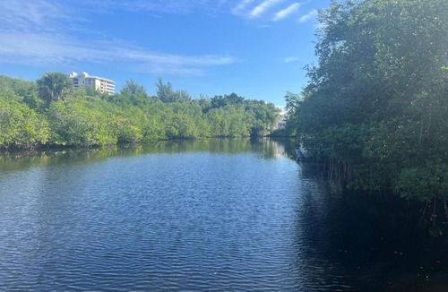 Fort Pierce Shores House | Hutchinson River House