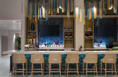Pineapple Grove Arts District Hotel | Hyatt Place Delray Beach