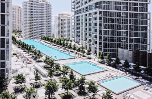 Downtown Miami Apartment | ICON Brickell Suites by Vesper