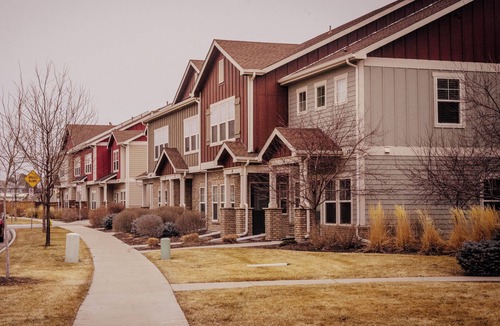 Troutman Park House | Immaculate and cozy townhome 8 mins. away from CSU